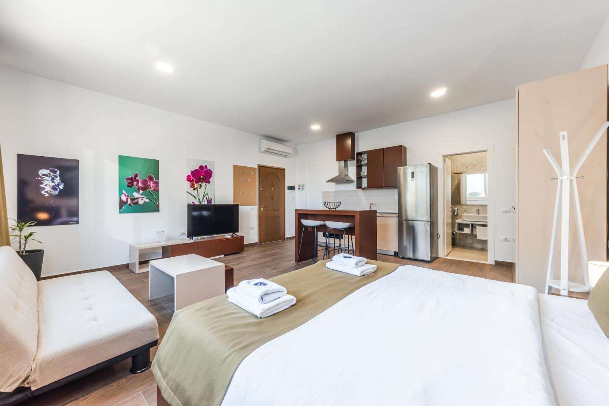 Appart hôtel Perla Lalez Durres *